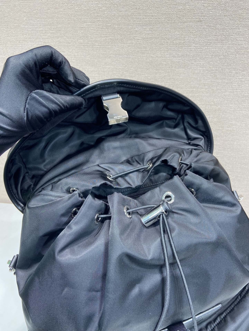 Pra*a backpacks
